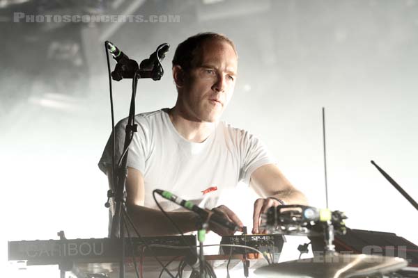 CARIBOU - 2015-06-27 - PARIS - Hippodrome de Longchamp - Daniel Victor Snaith